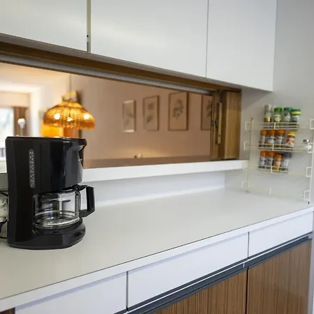 아파트 Brentschpark 72