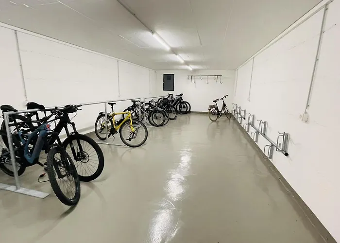 Appartement Brentschpark 72 *